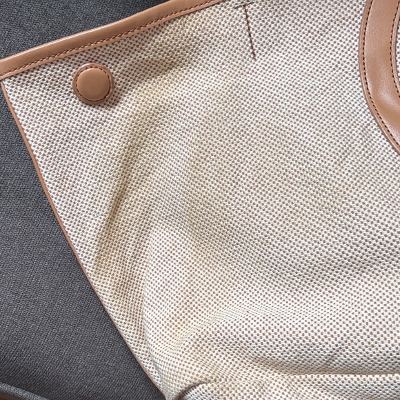 Tory Burch Tan Tote Bag - Picture 11 of 11